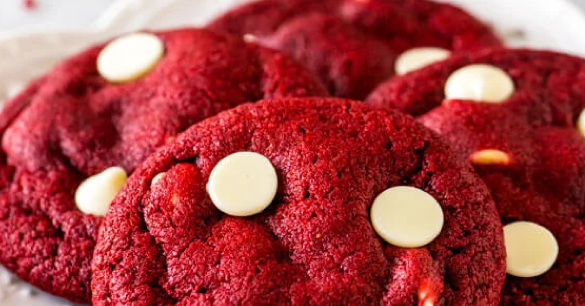 Galletas red velvet con chispas de chocolate blanco