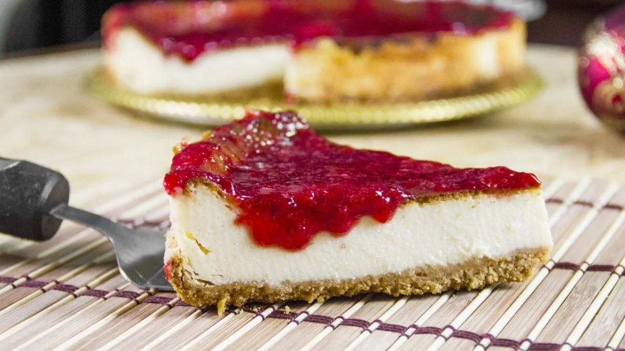 Tarta de queso con frambuesa
