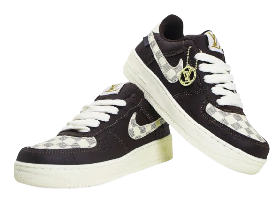 Tênis Nike Air Force 1 x Louis Vuitton