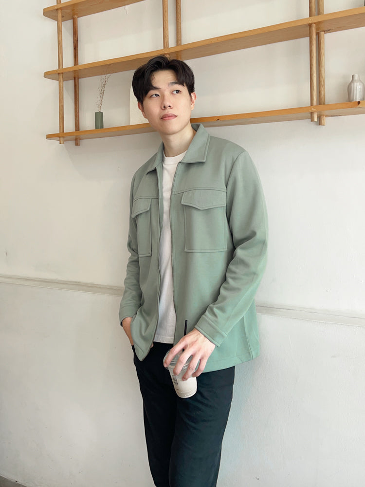 Jaket kasual pria hijau muda