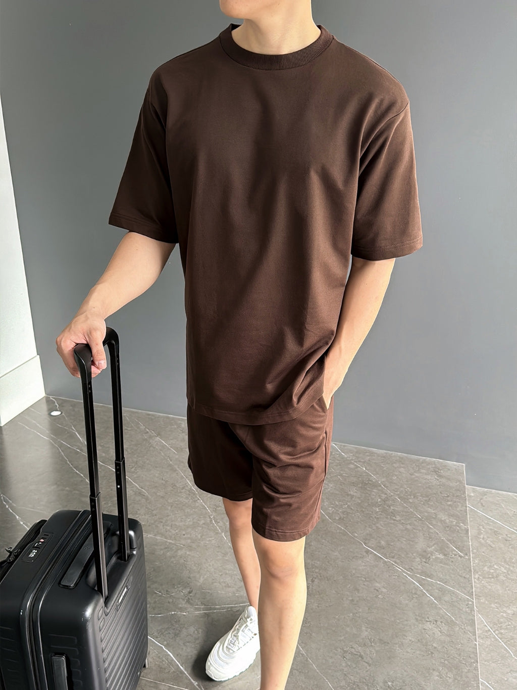 Setelan Santai Pria Coklat