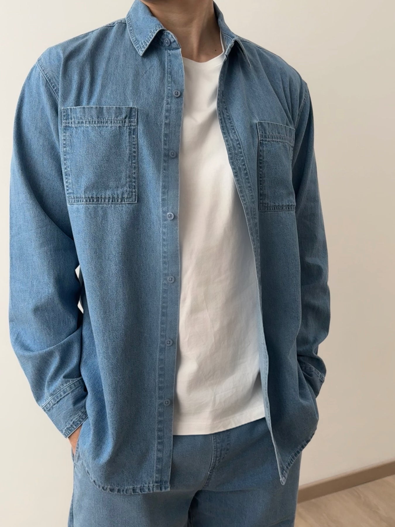 Kemeja Denim Pria
