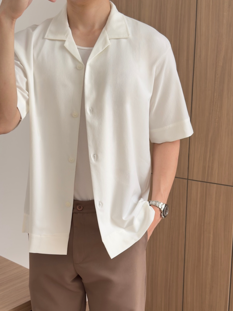 Kemeja Lengan Pendek Pria Putih