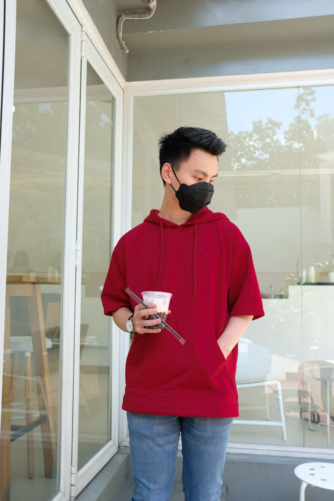 Hoodie Merah Lengan Pendek