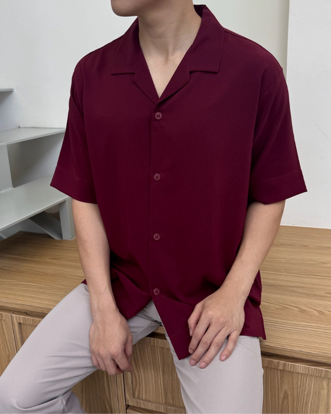 Kemeja Lengan Pendek Pria Maroon