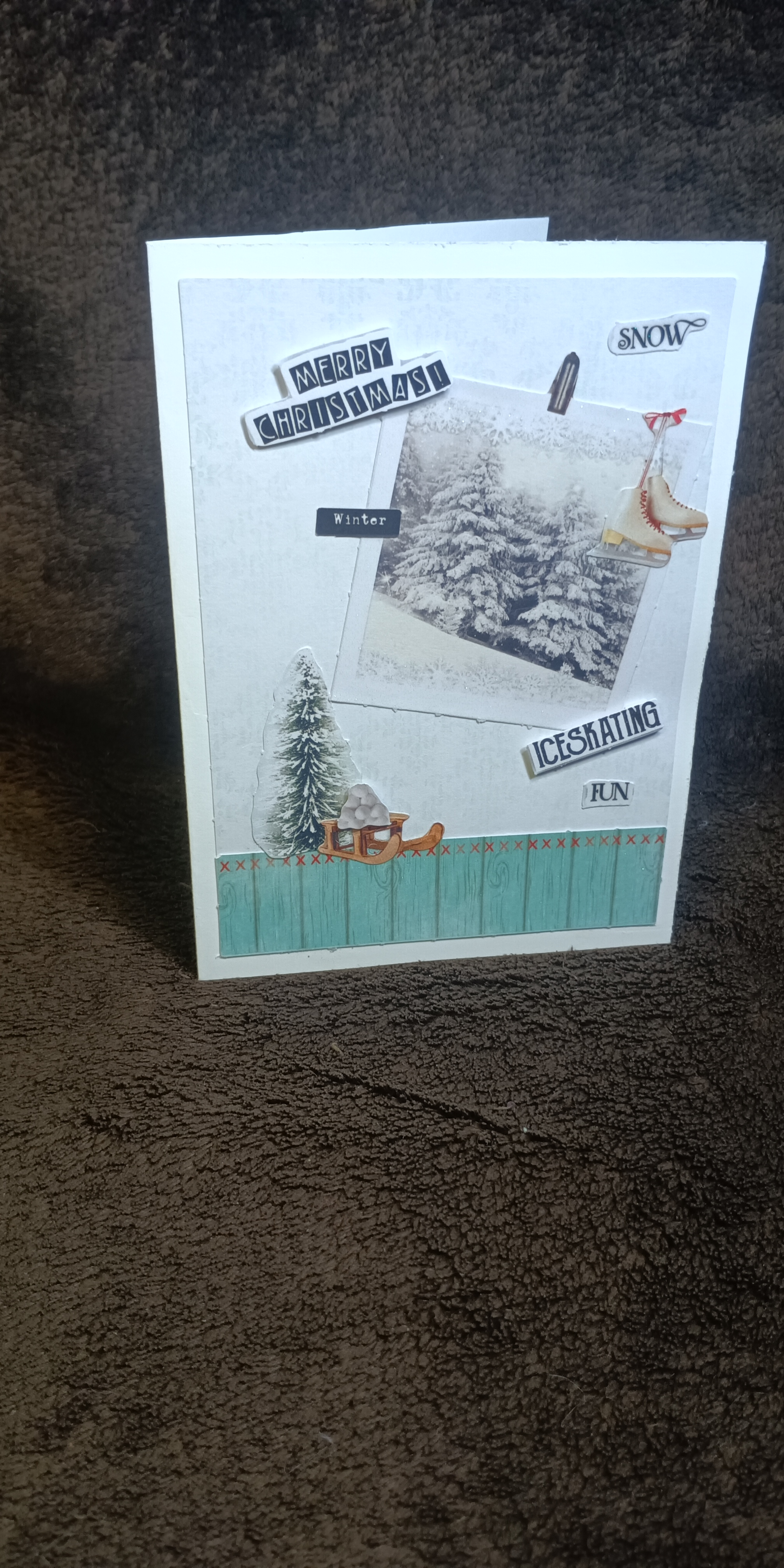 Carte de vœux hivernale