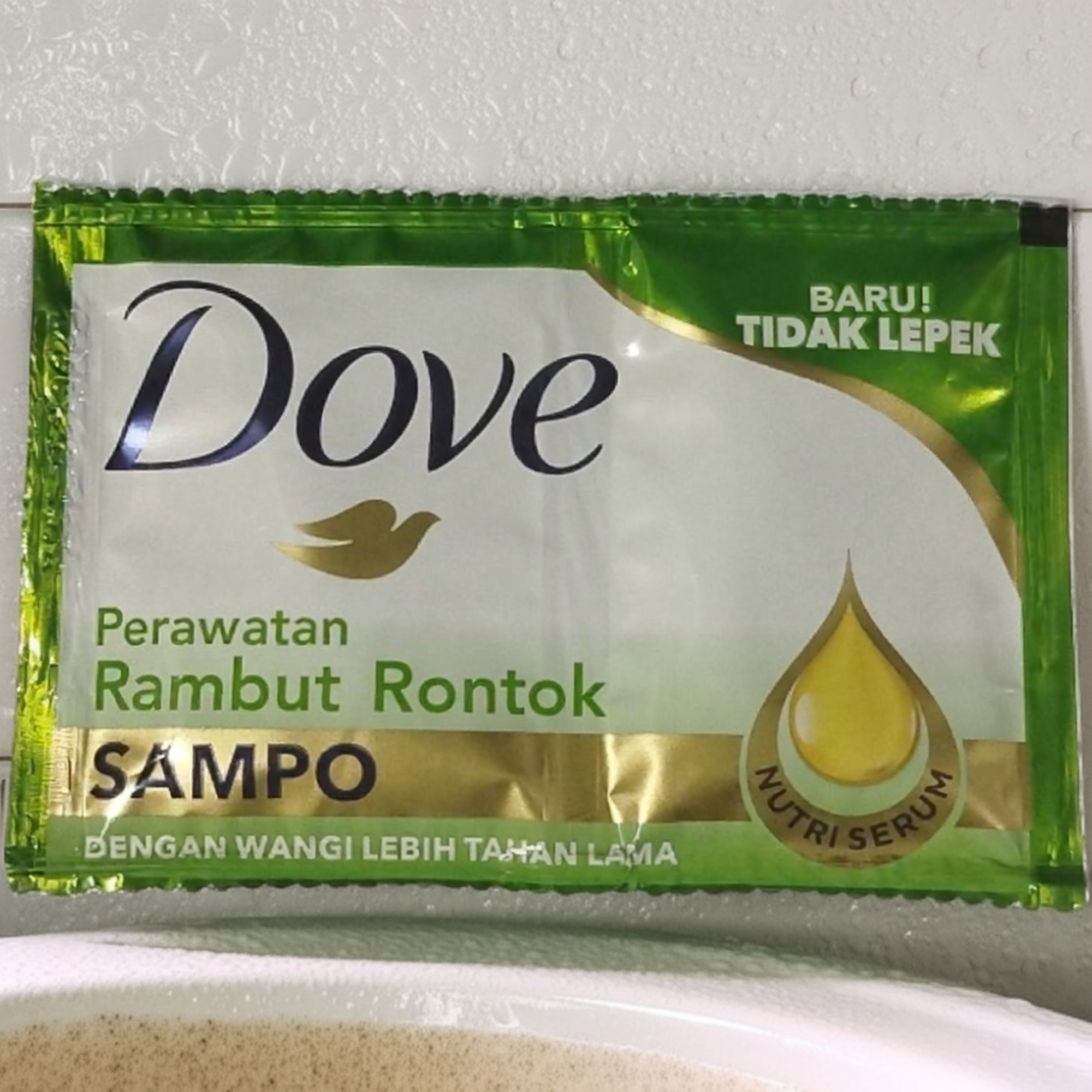 Dove Sampo Perawatan Rambut Rontok