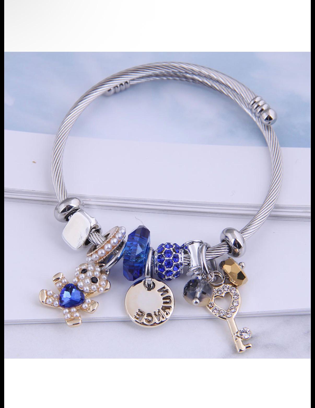 Bracelet à charms