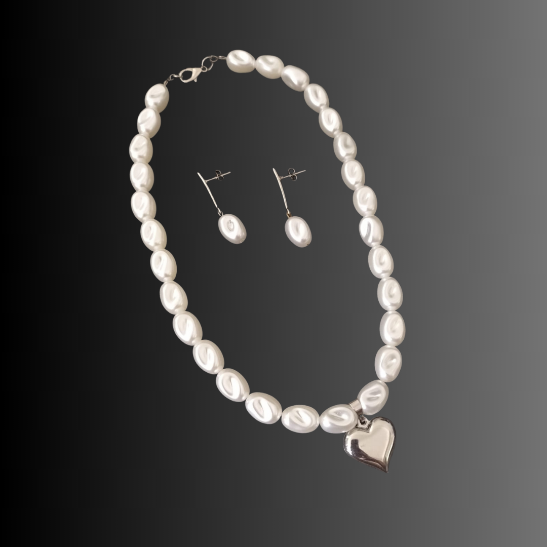 Jogo de Colar e Brincos em Pérolas – Elegância Artesanal que Encanta