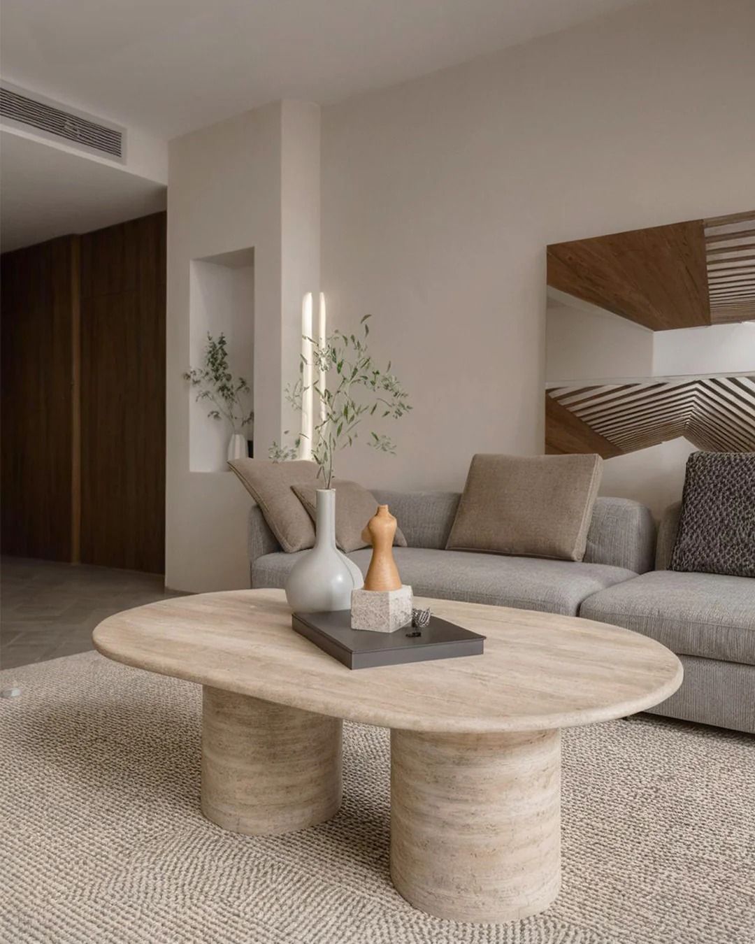 Cylindra Table basse en travertin à base cylindrique