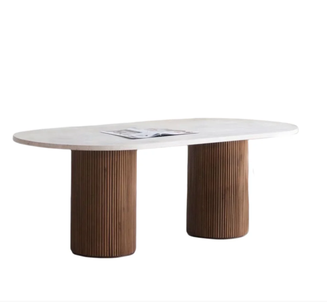Table à manger ovale en travertin beige avec pieds en bois 