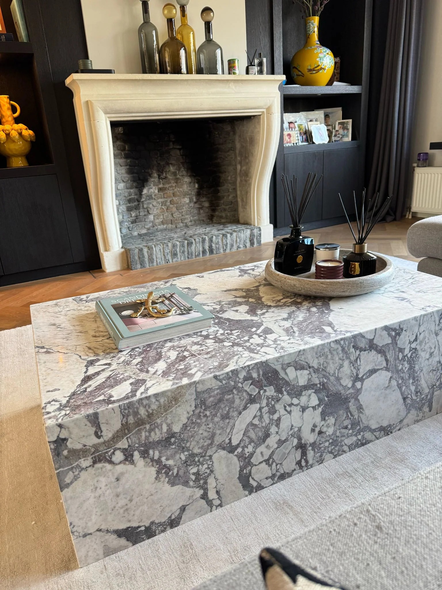 Serena Calacatta Table basse en marbre