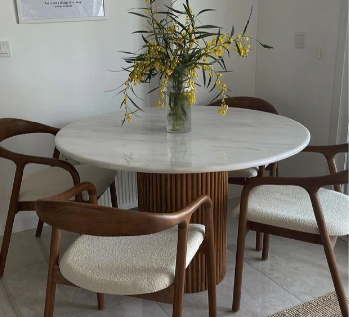 Table ronde en marbre et bois WOODY – Élégance naturelle et design intemporel