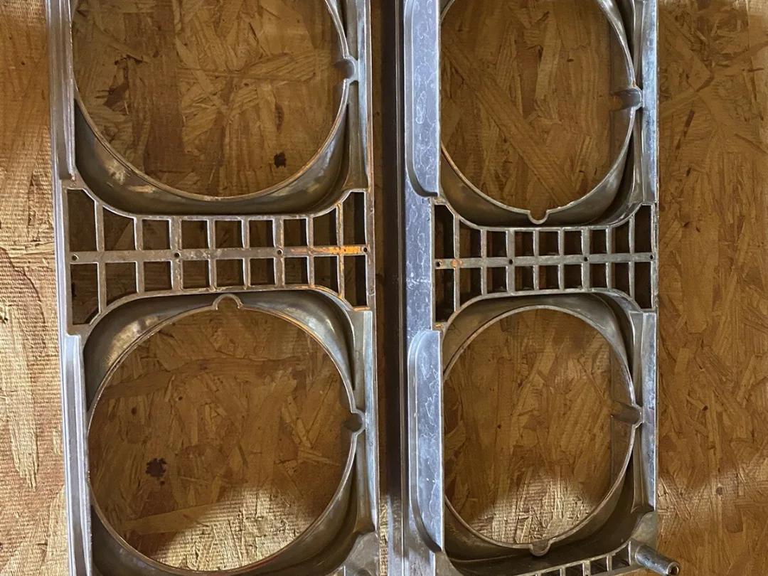 1973 1973 Chevrolet Impala Front Headlight Bezels 