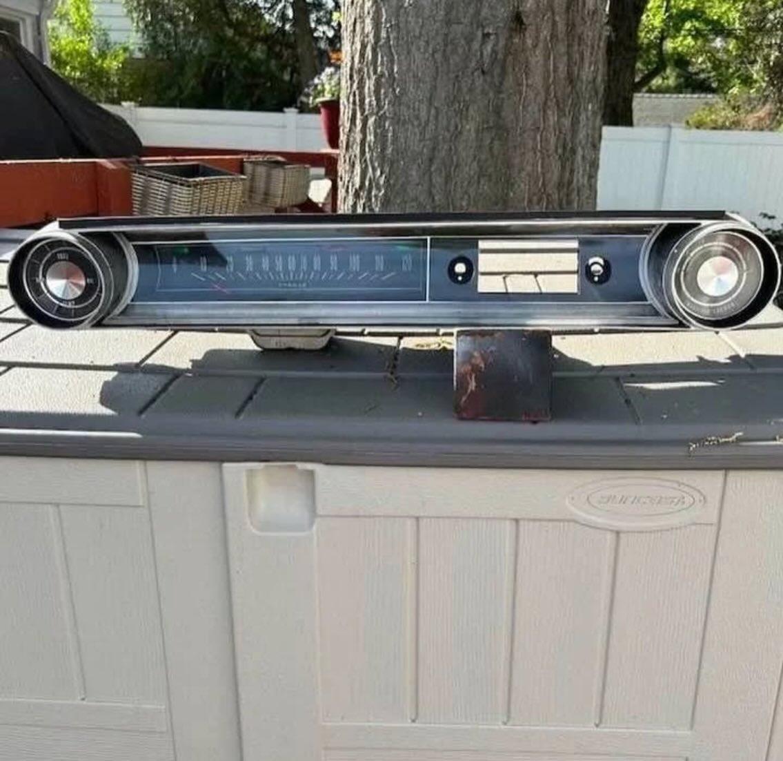 impala dash very good  condition 