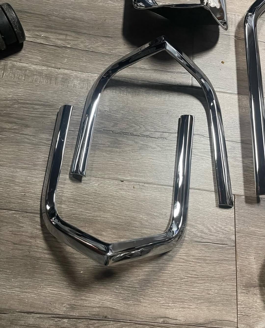 COMPLETE REAR IMPALA 63 TRIM CHROME