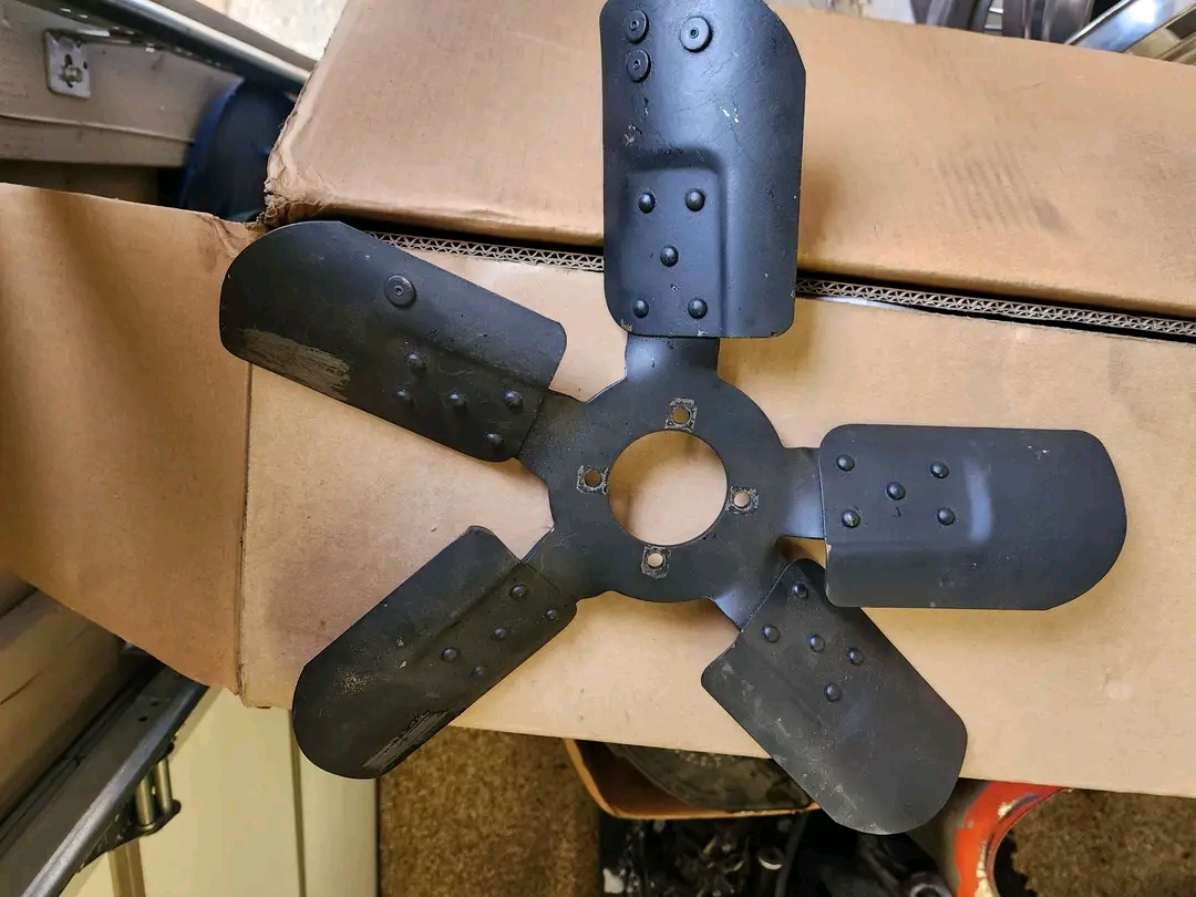 1967 Corvette 5 blade fan blade for a clutch fan.