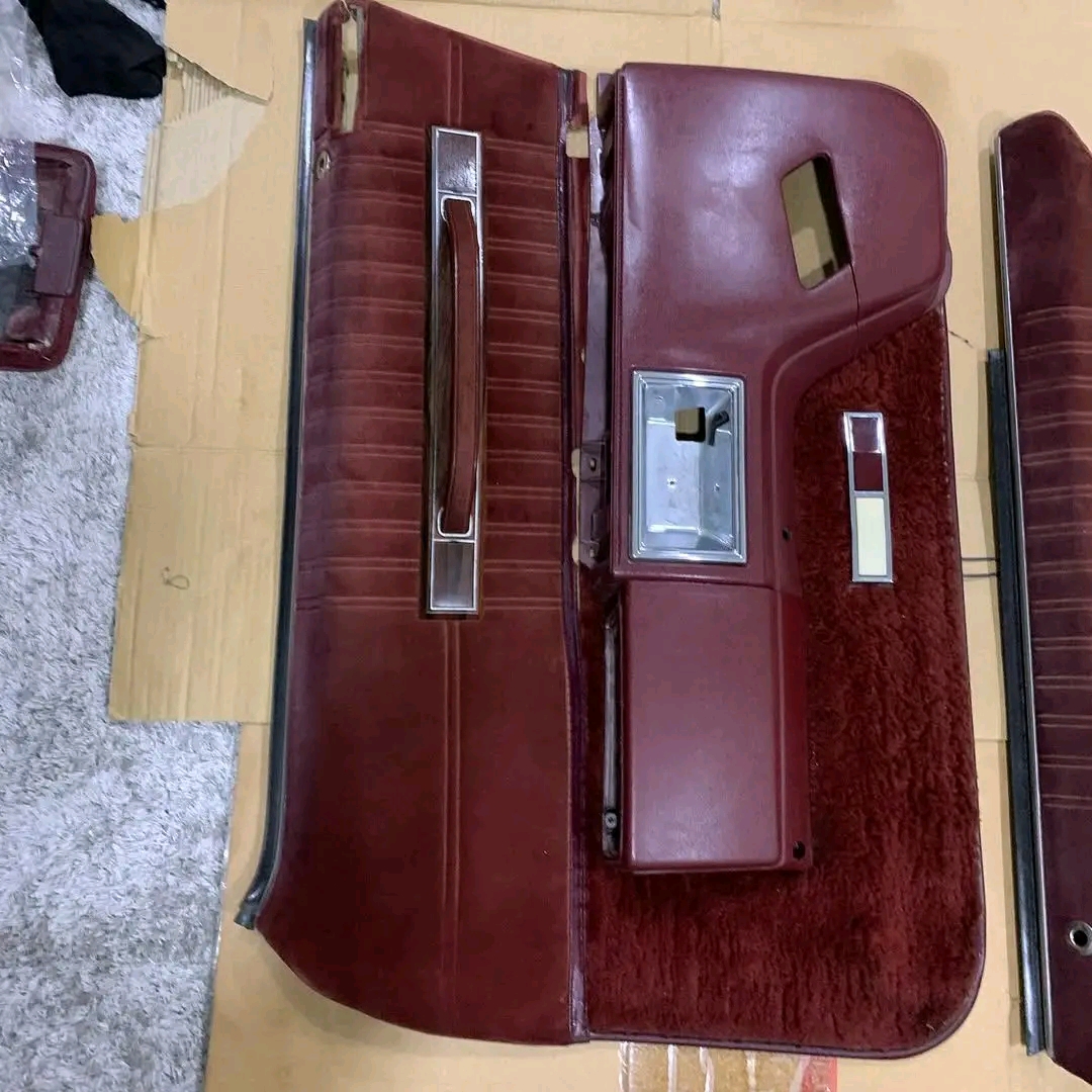 Box Chevy doors panels