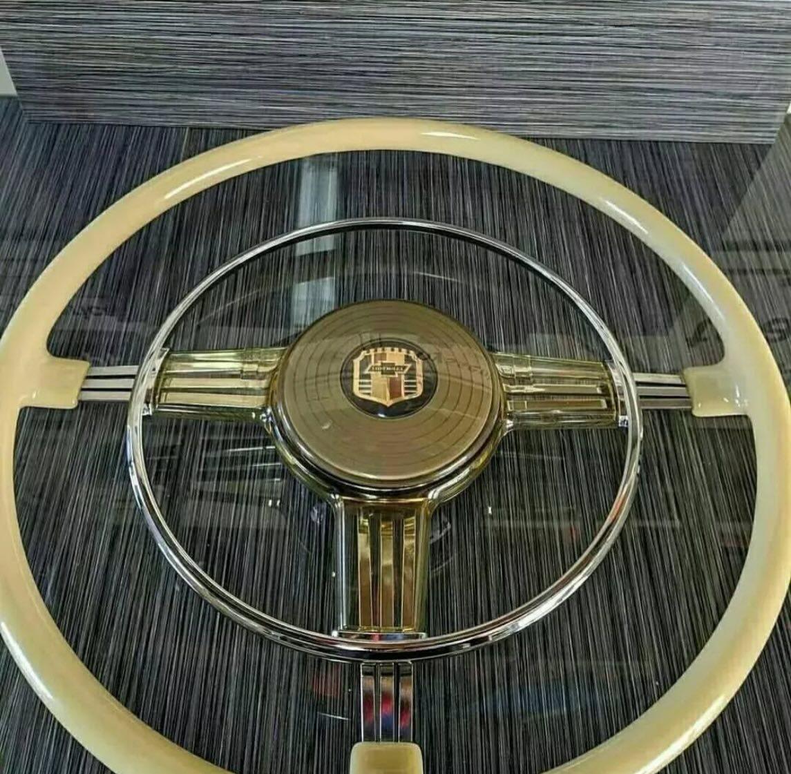 OG 42-48 Chevrolet  Accessory Banjo Steering Wheel 