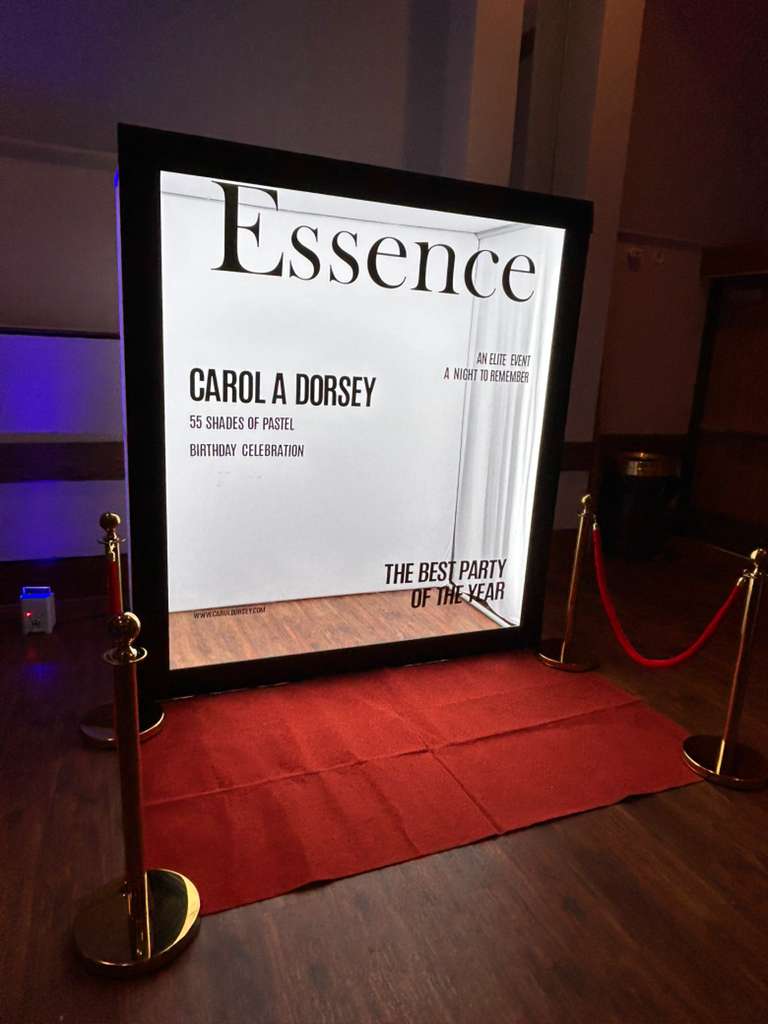 Magazine Booth 