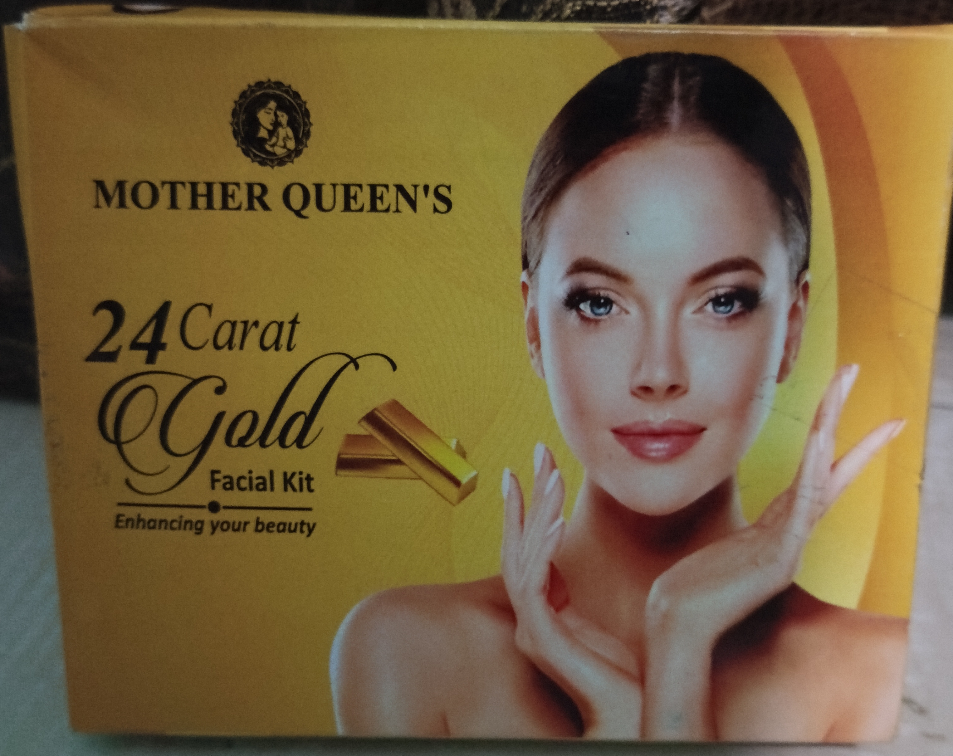 Mother Queen's 24 Carat Gold Facial Kit