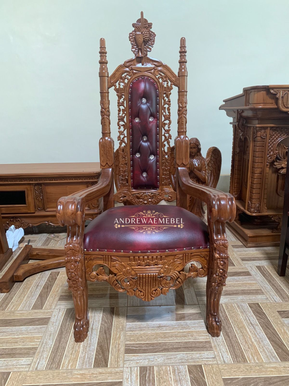 Kursi Pastor model 1