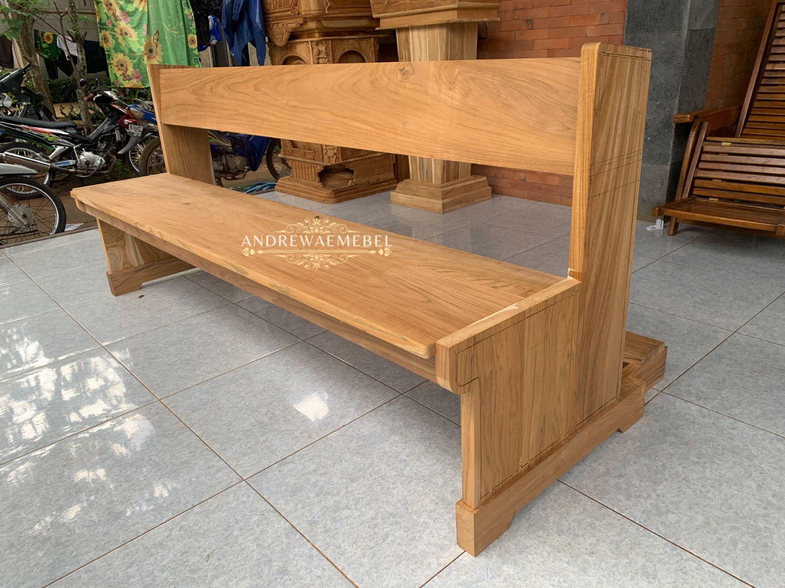 Bangku Gereja Model 3