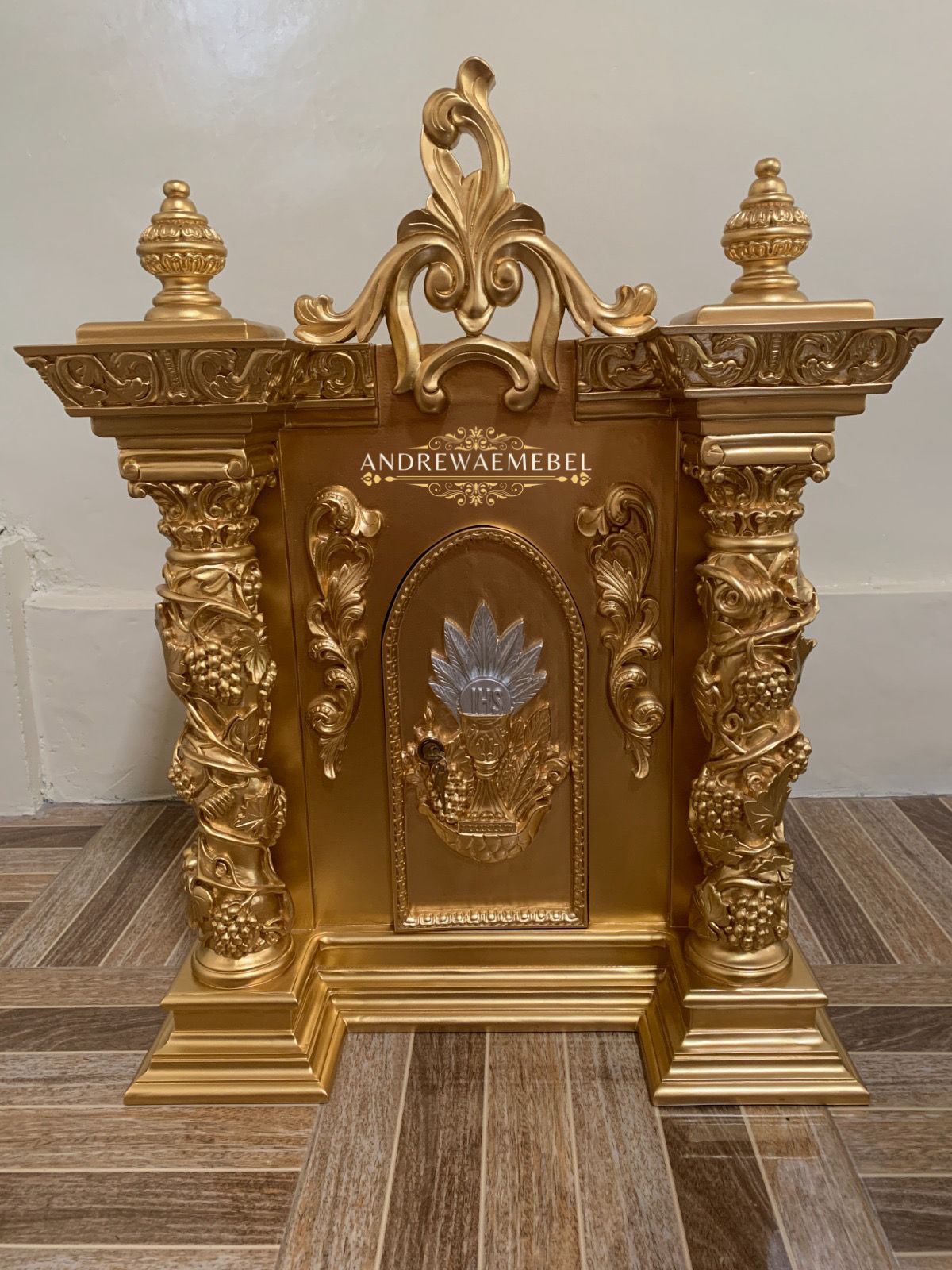 Tabernakel Gereja Model 2