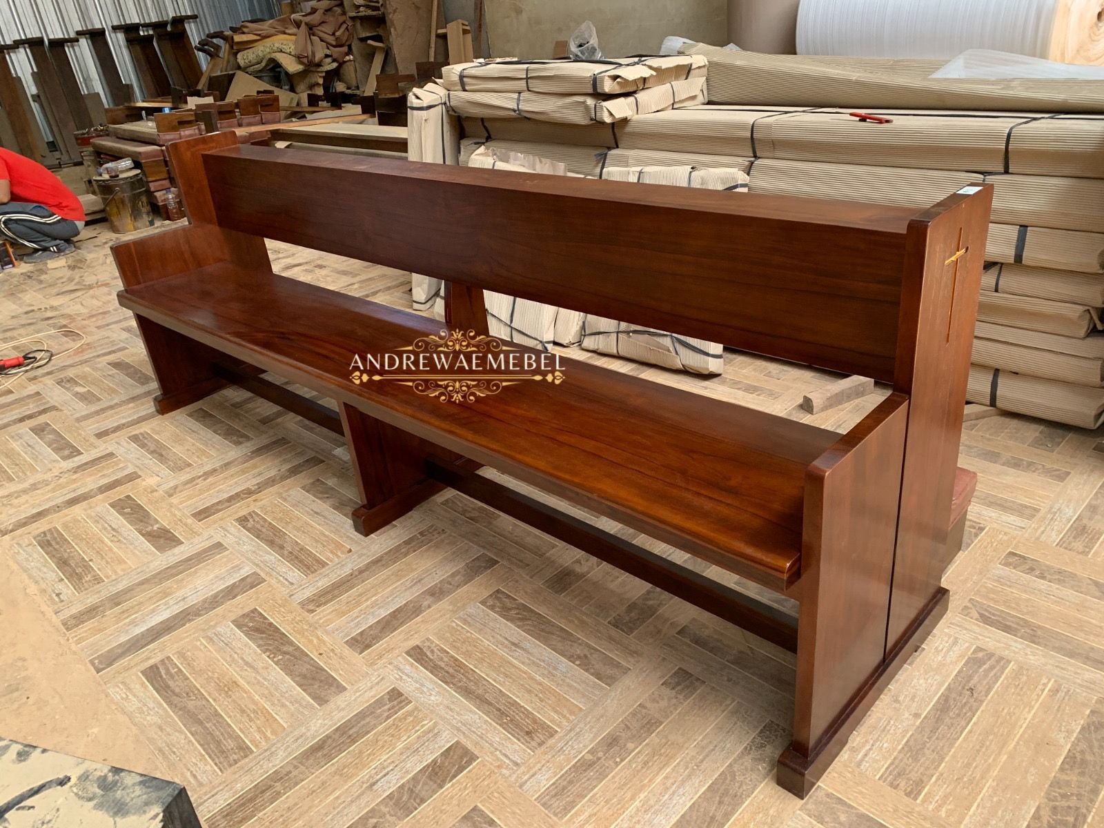 Bangku Gereja Model 2