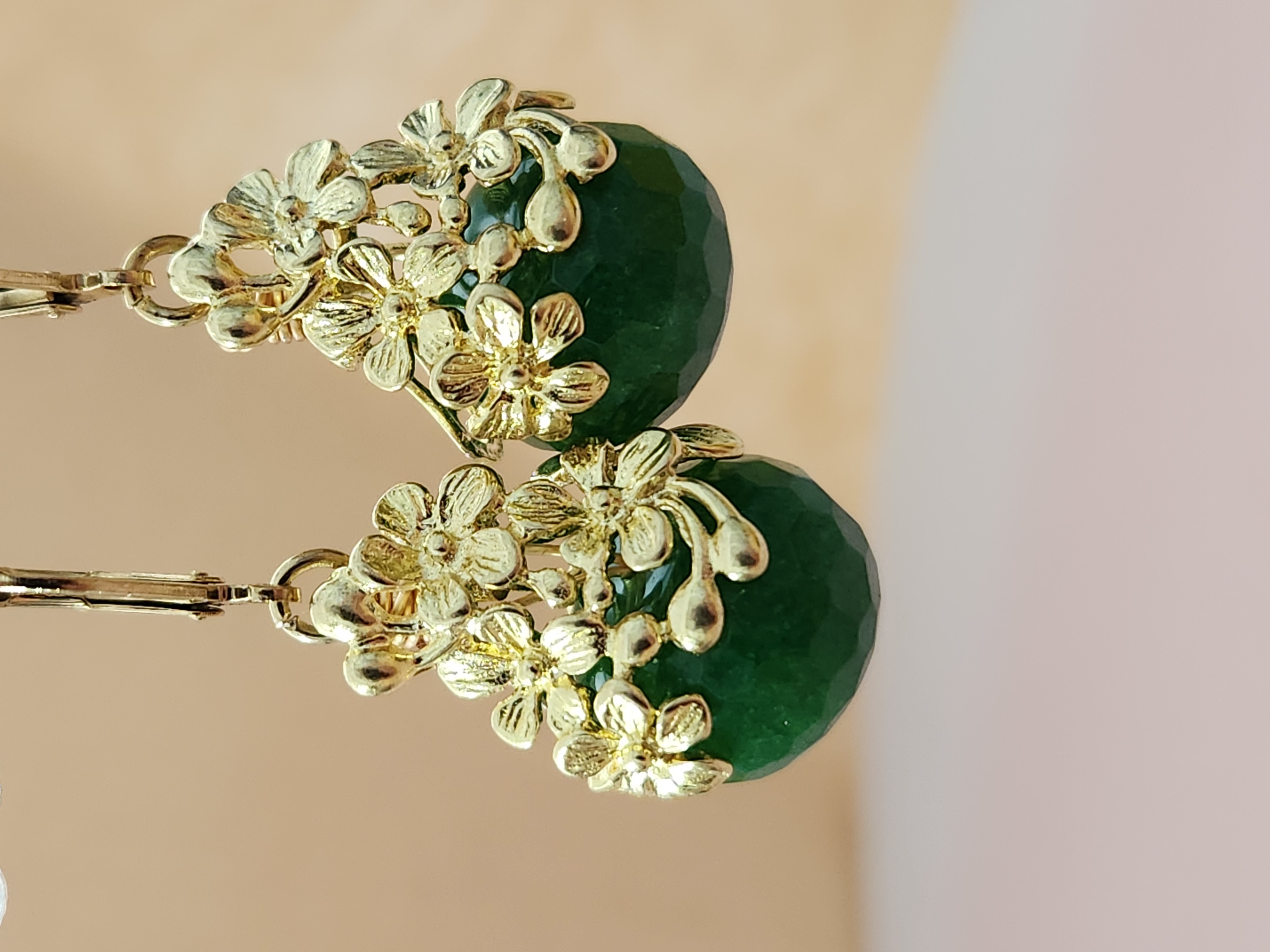 Pendientes Florales con Esmeralda