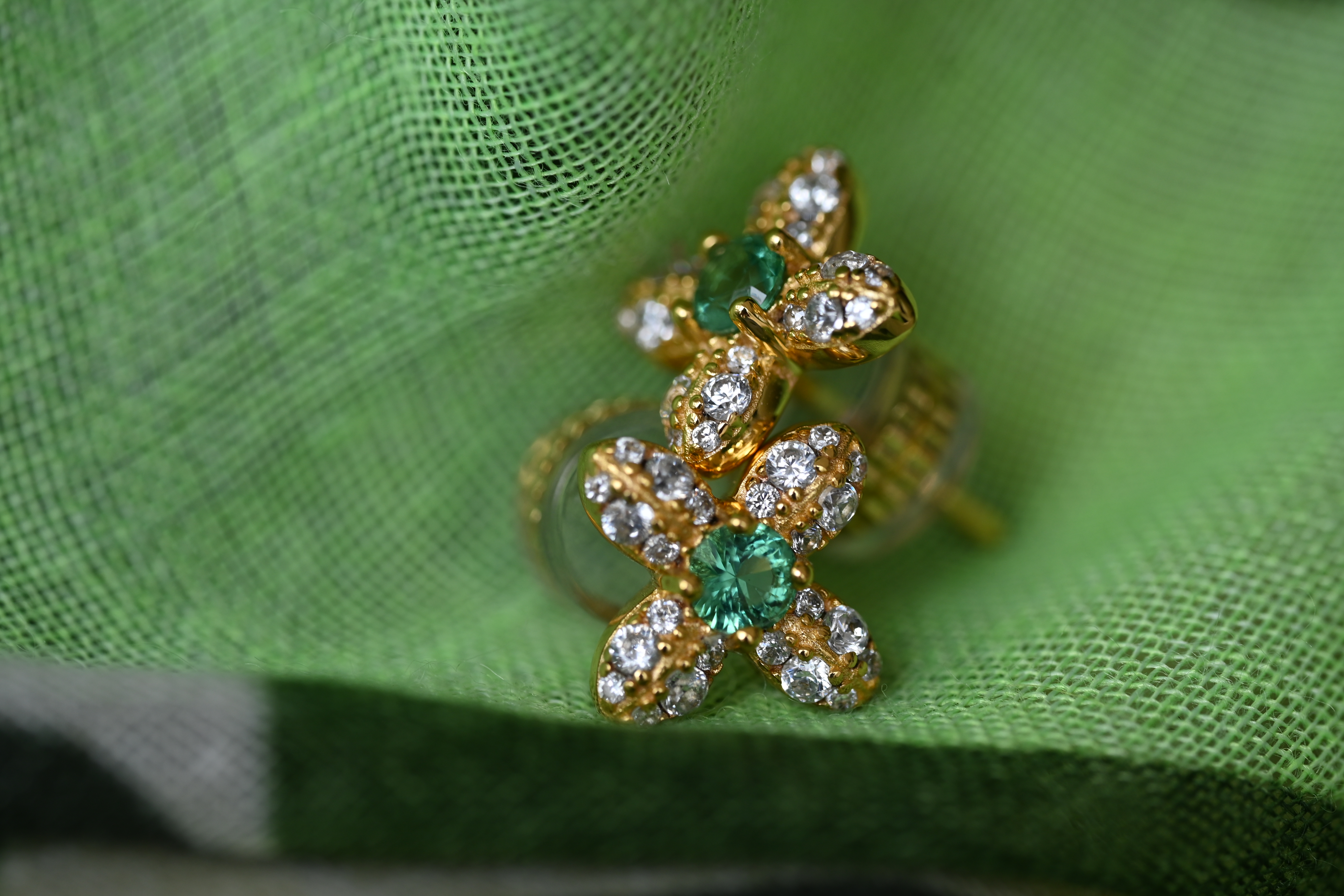 Pendientes en Conjunto de joyería de plata chapado de oro con circonio verde