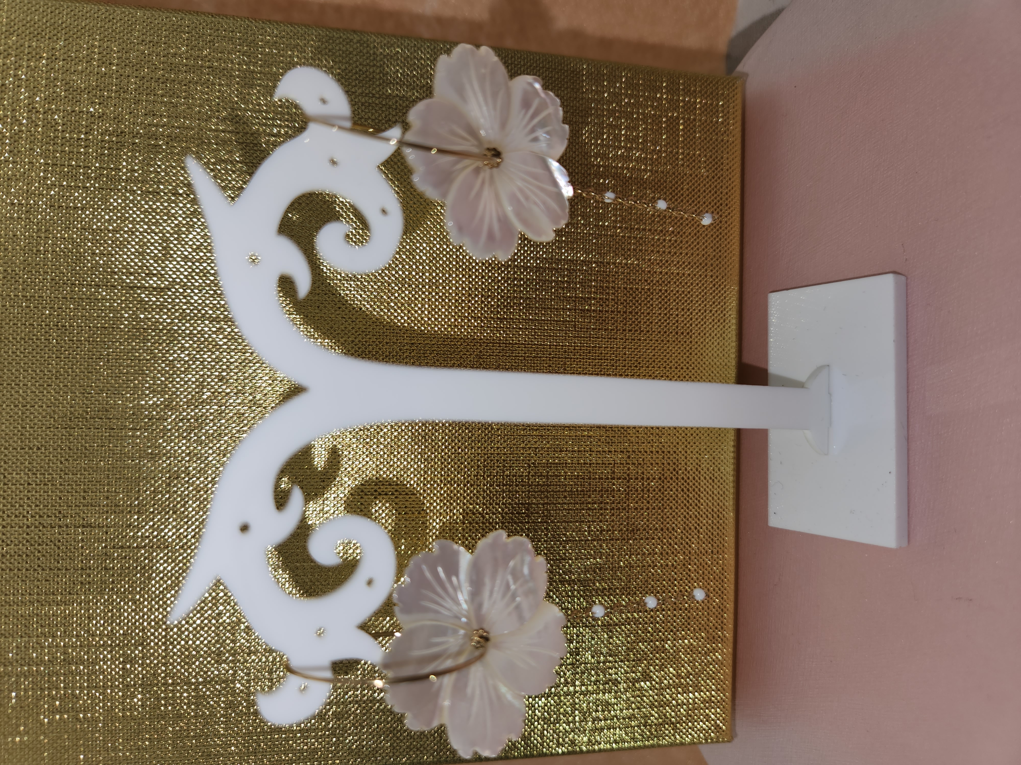 Pendientes Flor Nácar