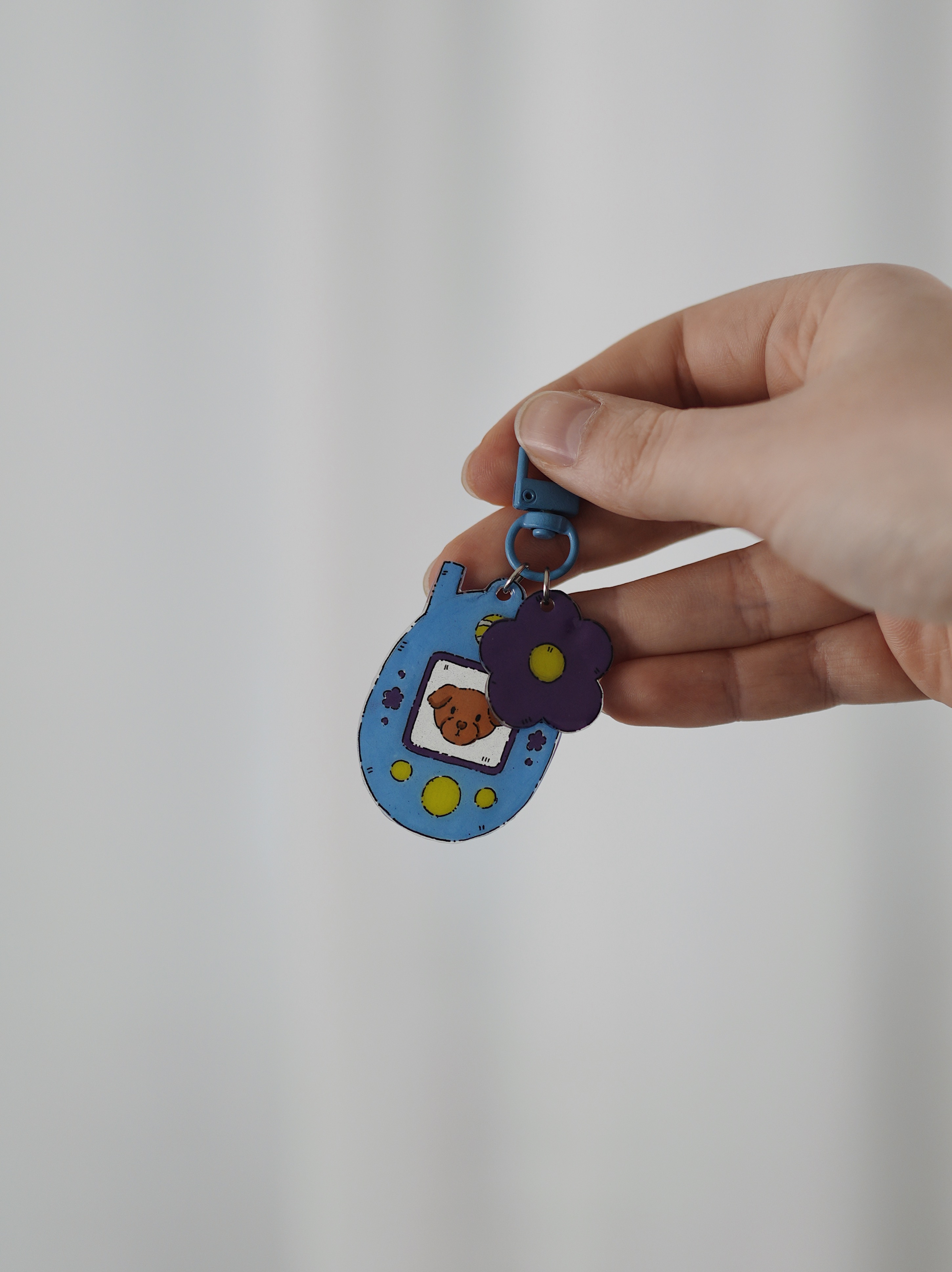 Raktų pakabukas su Tamagotchi rudu šuniuku