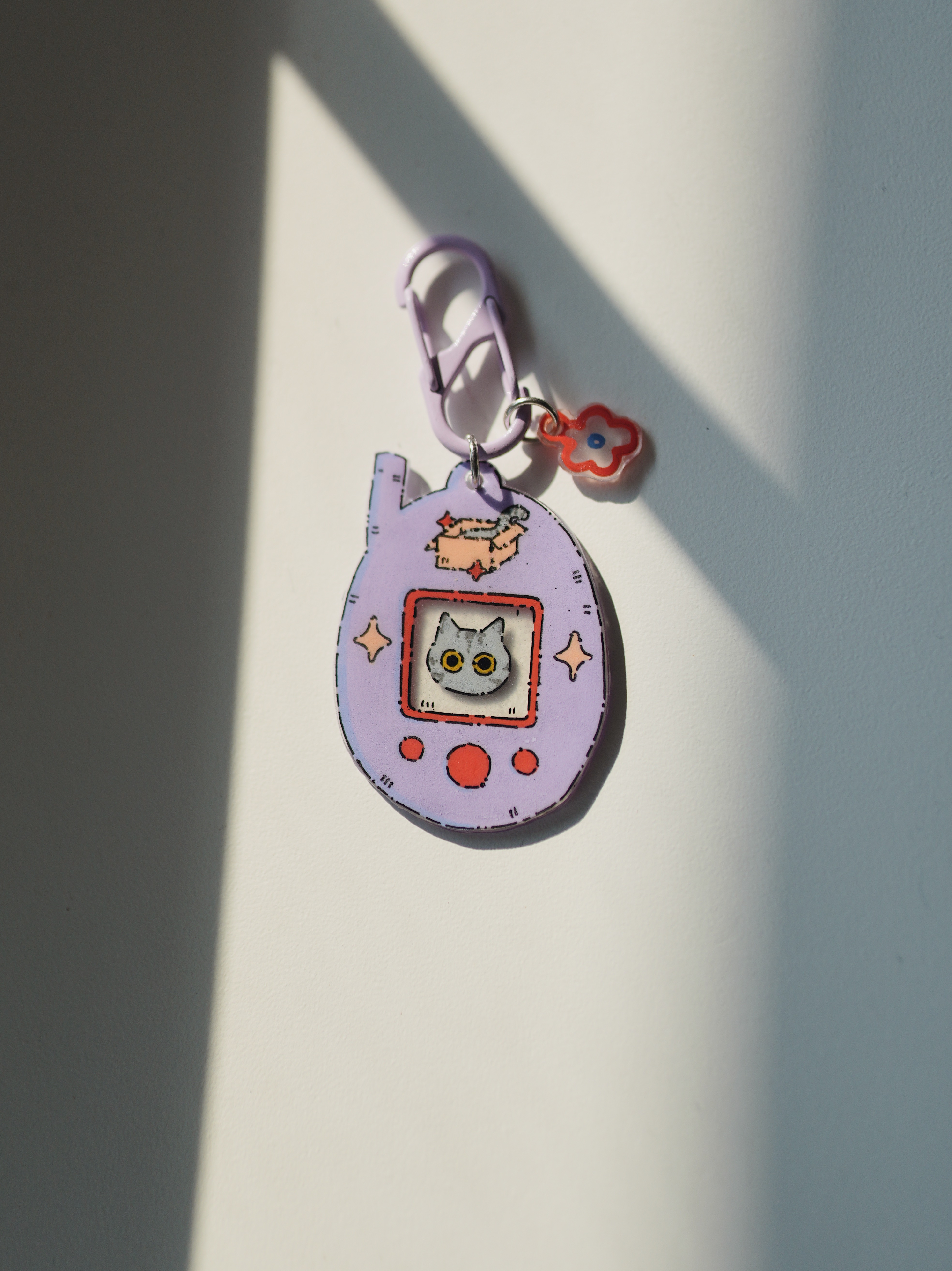 Raktų pakabukas su Tamagotchi pilku kačiuku