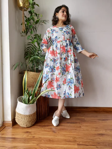 Trendy Bagru Hand Printed Gown