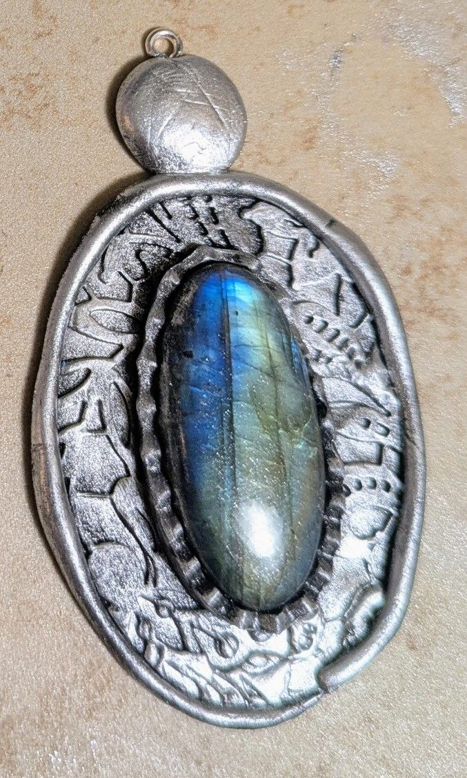 Handcrafted Labradorite Pendant