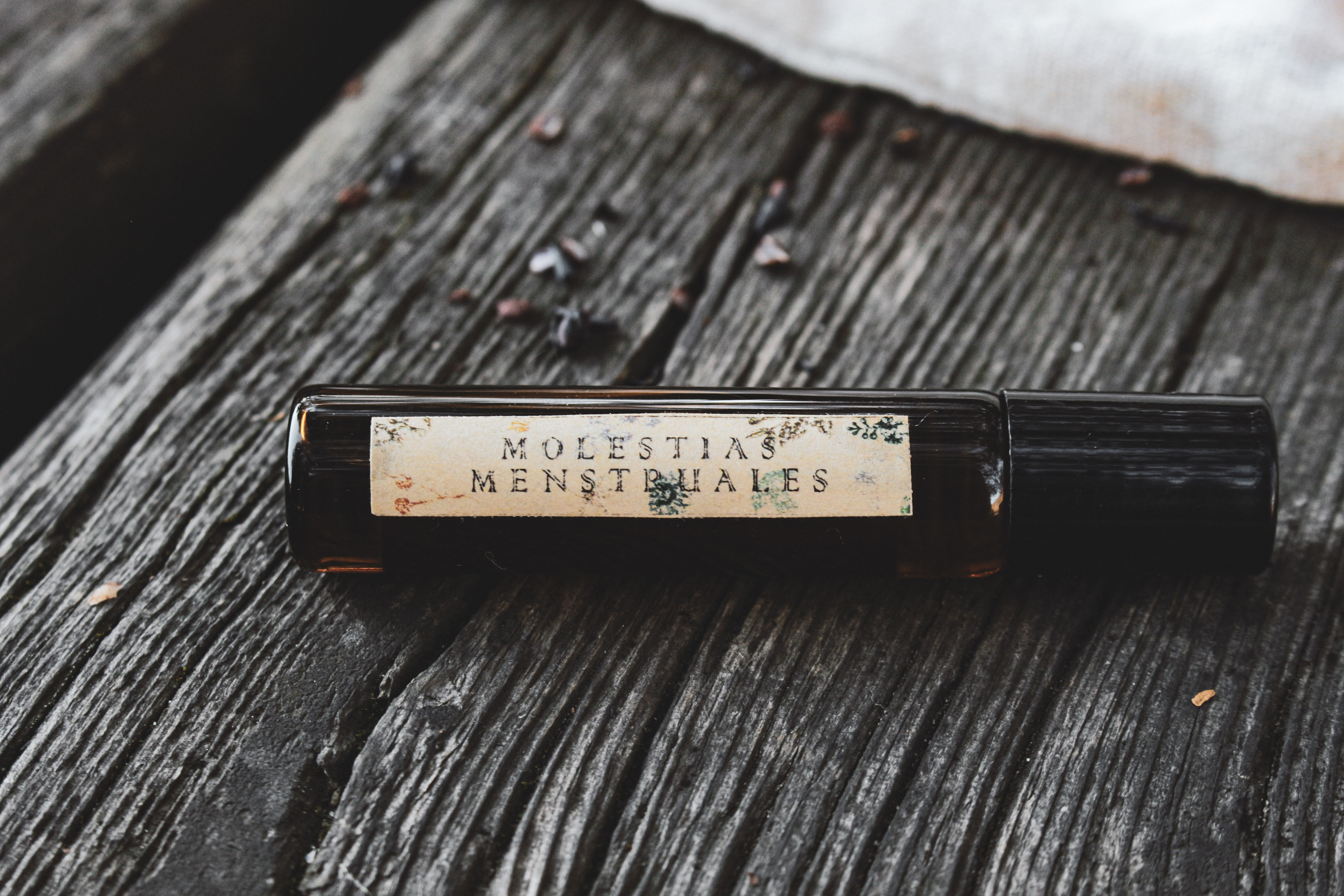 Roll-on para molestias menstruales