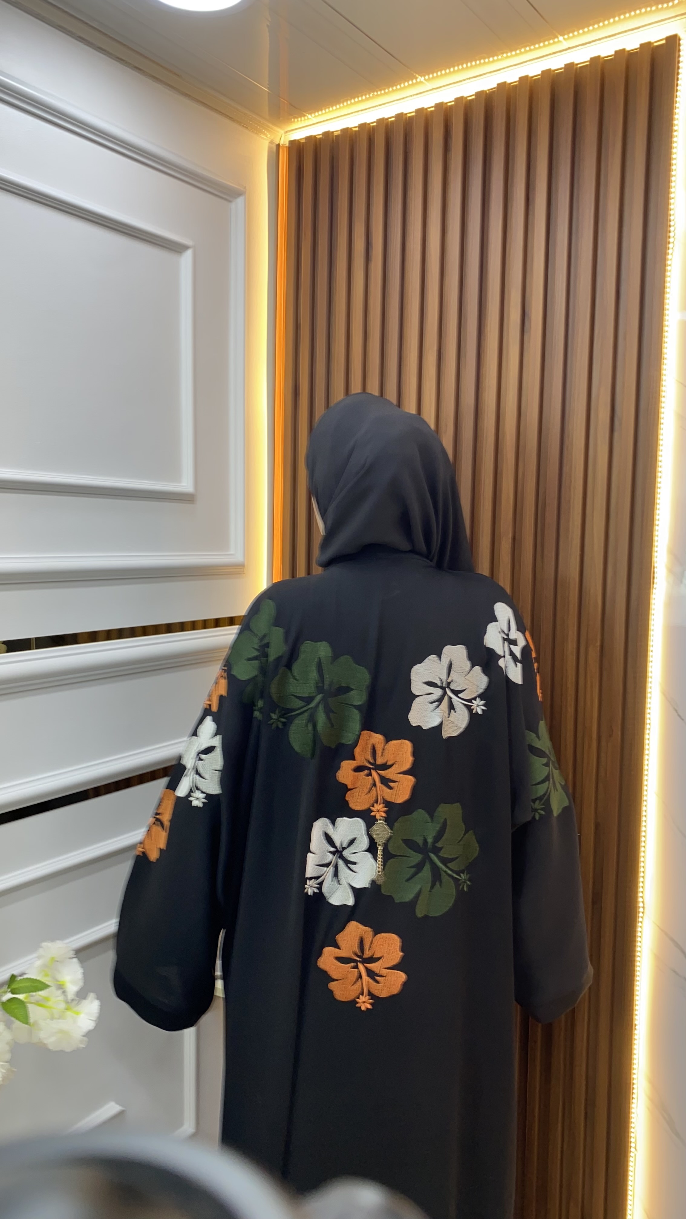 Abaya Broderie A fleur 