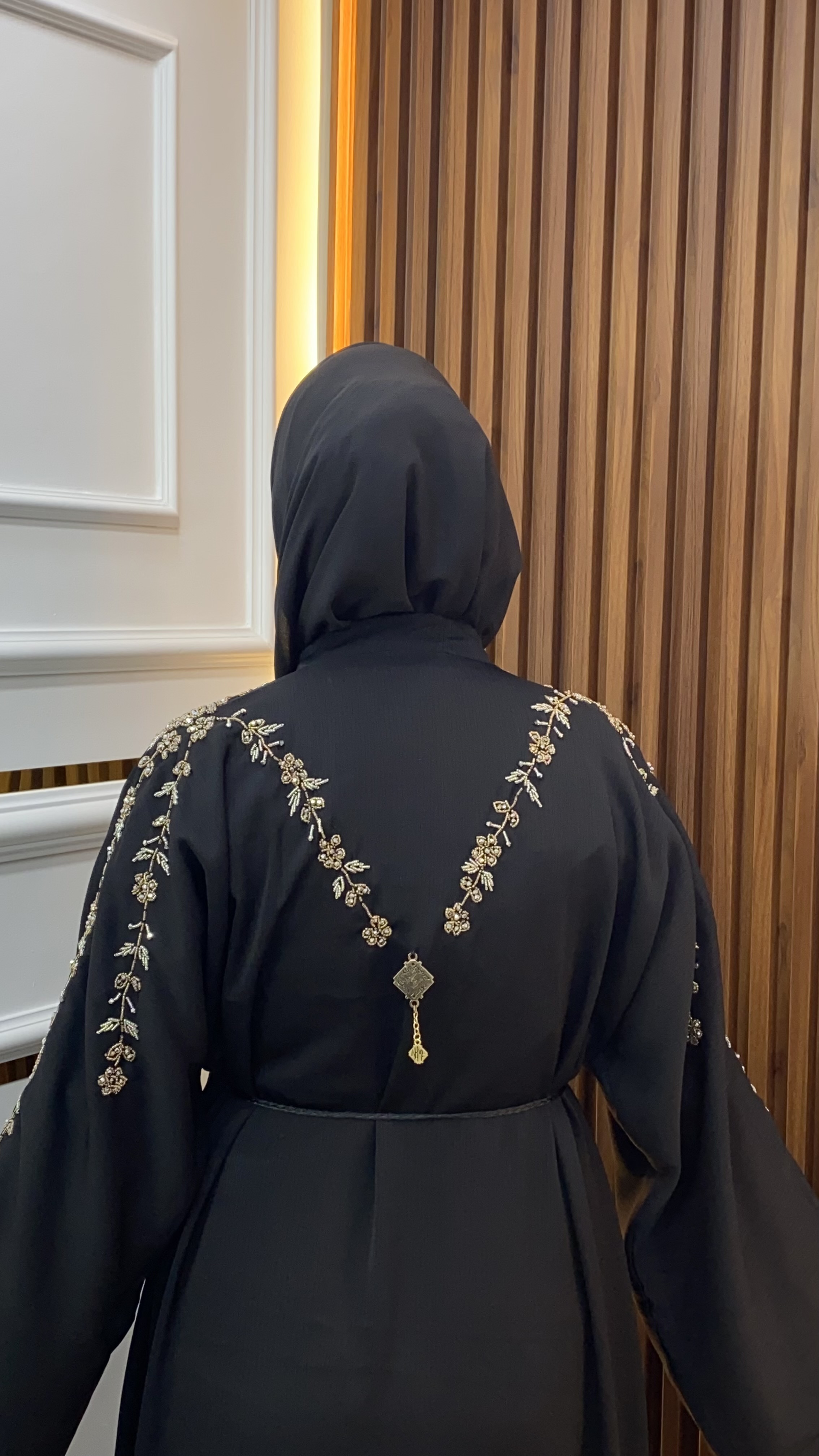 Abaya Noir Avec Des Perles Mixte
