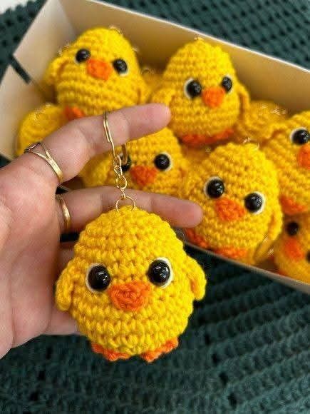 Chaveiro Pintinho Pato Amigurumi Lembrança Aniversário