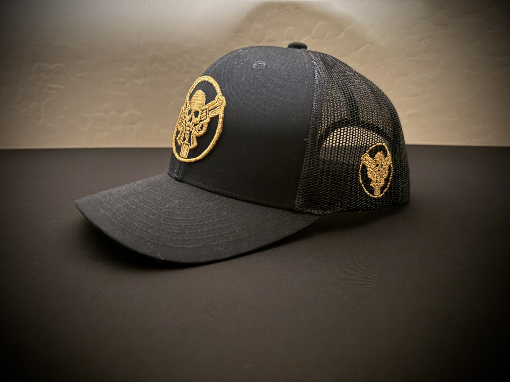 CLASICO - Black Skull Mesh Cap