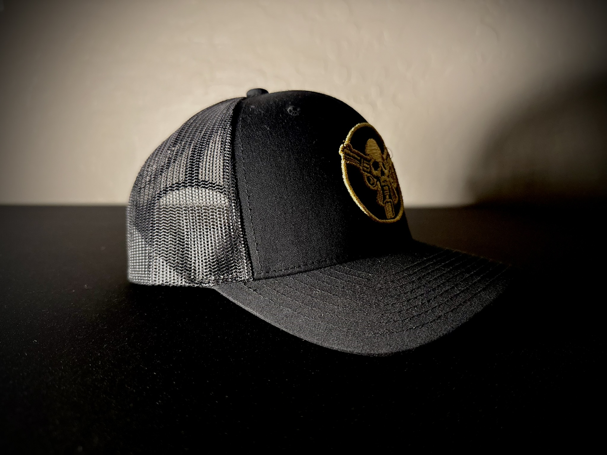CLASICO - Black Skull Mesh Cap