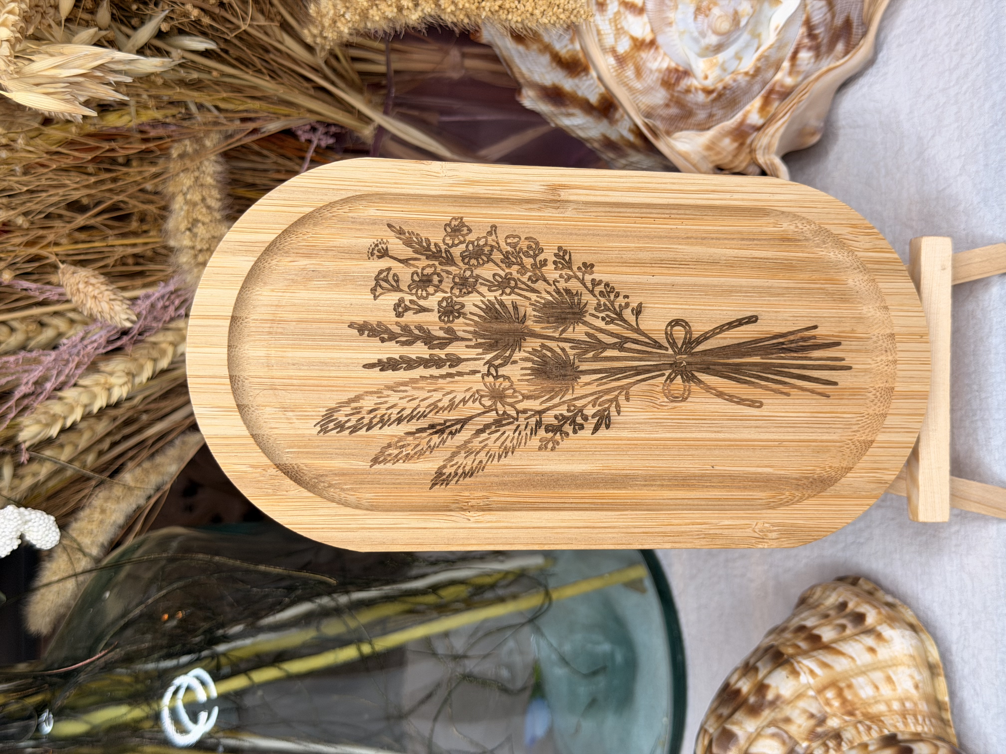 Tableau/Plateau gravé ovale Bambou - Fleurs séchées - 20 cm