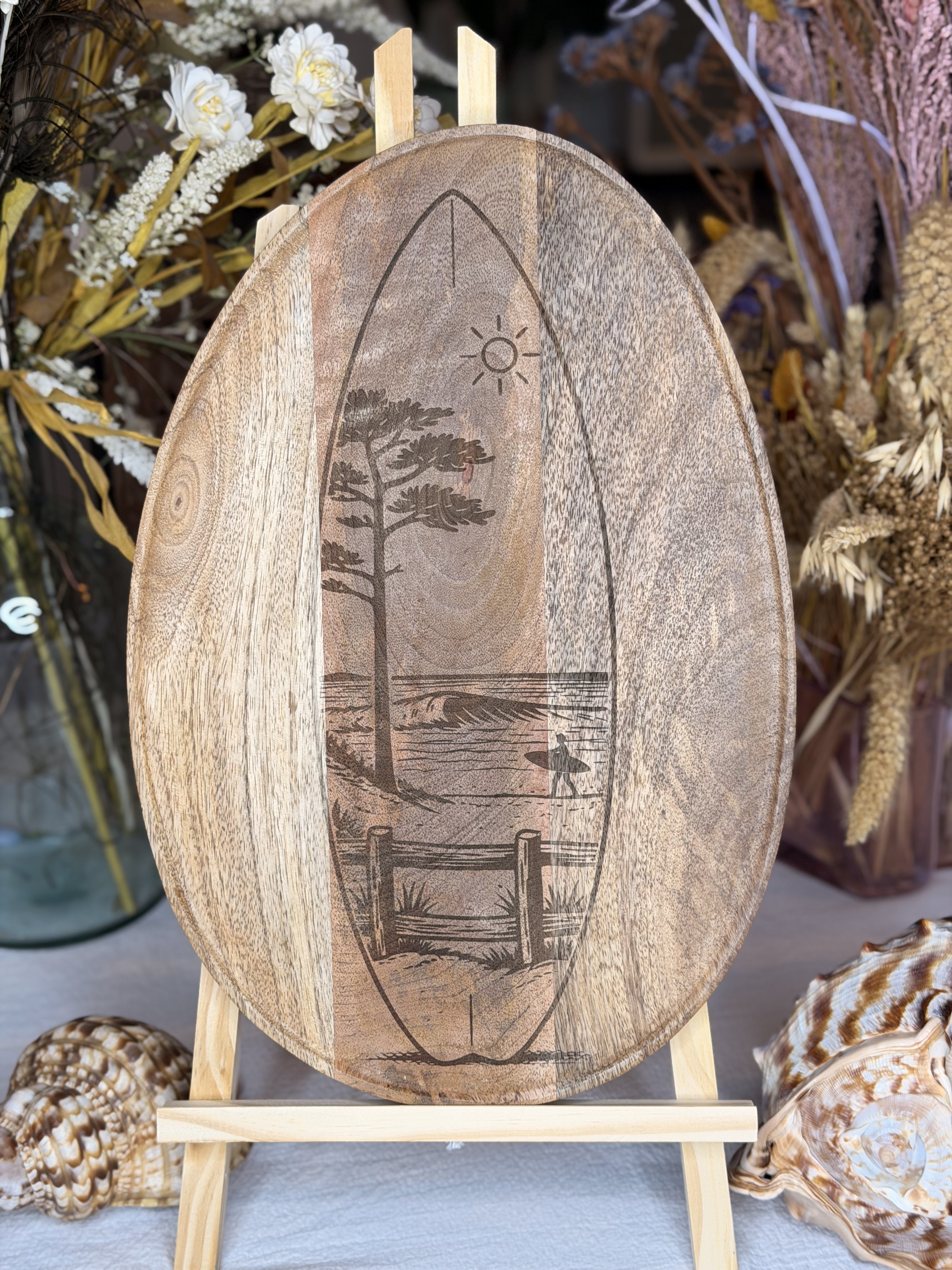 Plateau de service décoratif gravé - Manguier - Motif planche de surf paysage - 39 cm