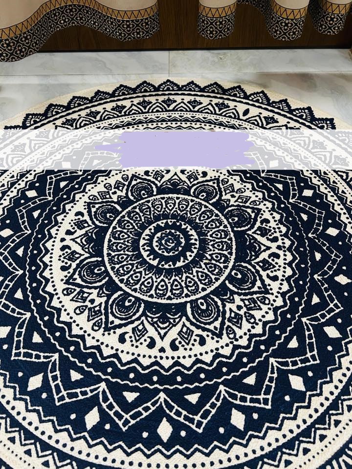 Mandala Pattern Round Rug
