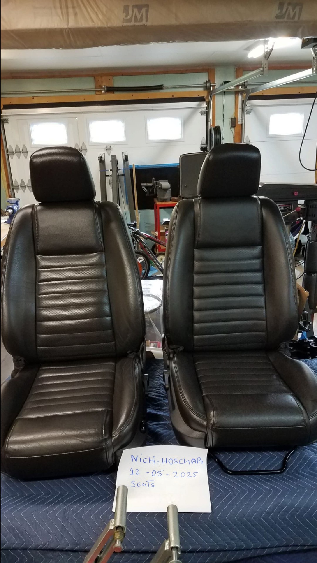 Black Leather Car Seats for 2005-2014 Mustang