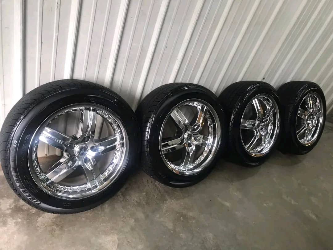 05-09 mustang Chrome Alloy Wheel
