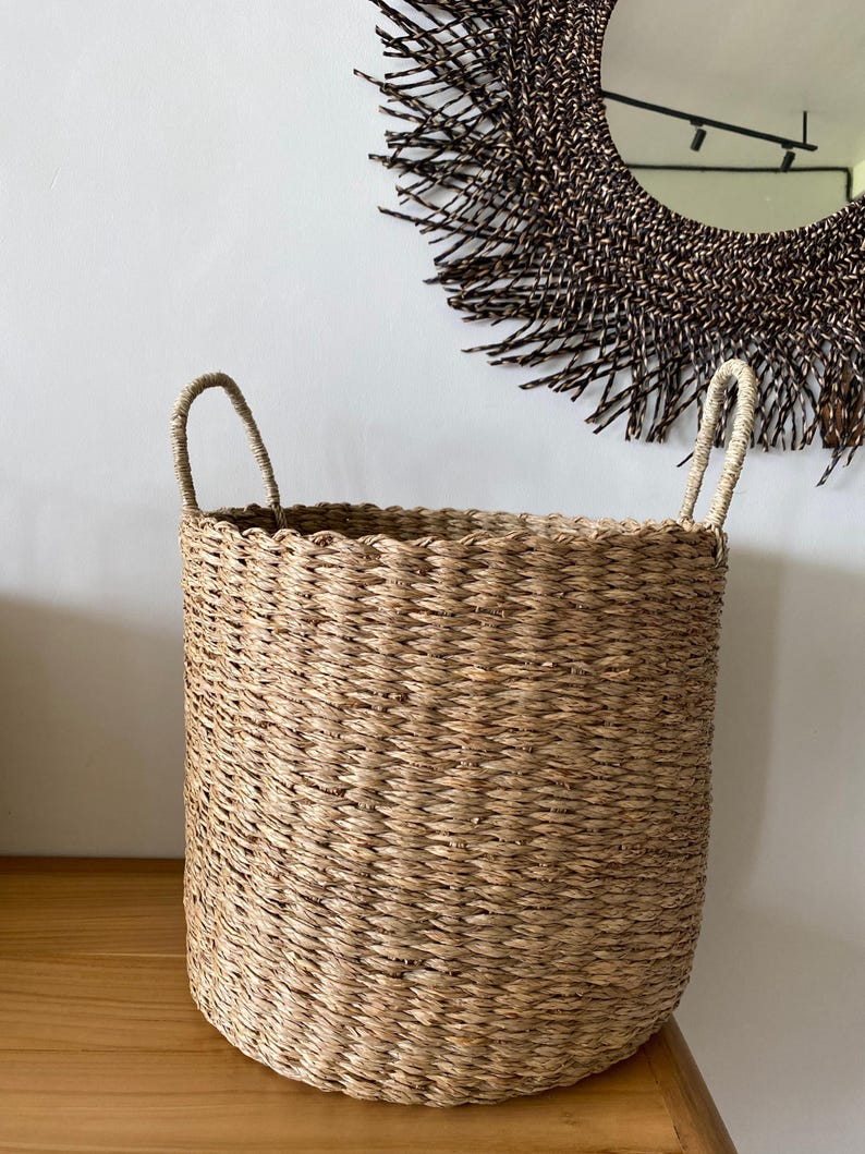 Handwoven Seagrass Basket: Rustic Home Storage Organizer