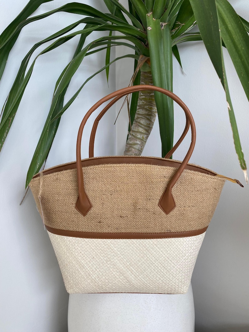 Woven Pandan & Jute Tote Bag: Boho Eco-Friendly Shopper with Leather Handles