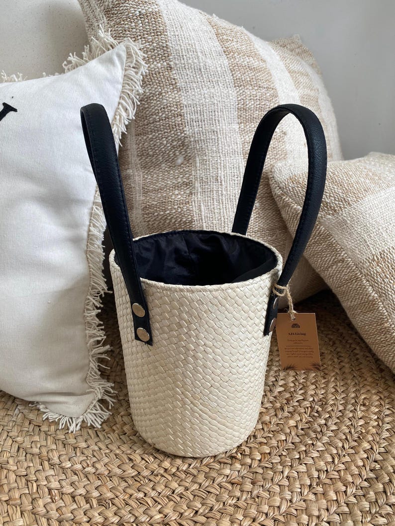 Handwoven Pandan Bucket Bag: Black & White Island Style